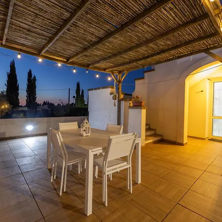 Panare Villa